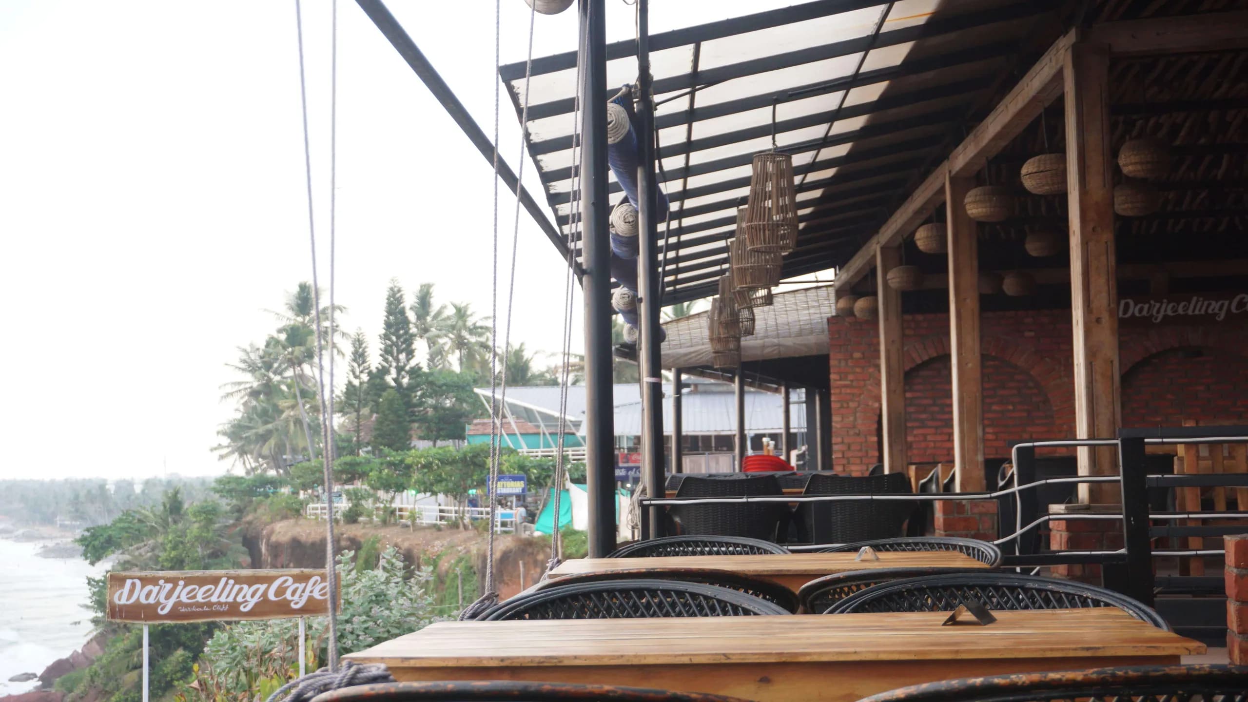 Darjeeling Cafe - Image 1