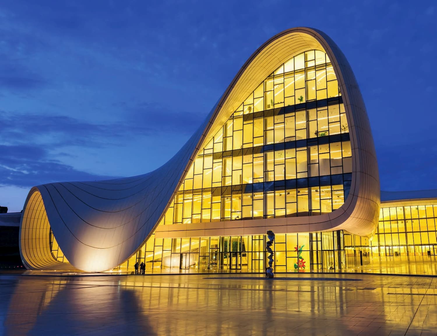 Heydar Aliyev Center - Image 1