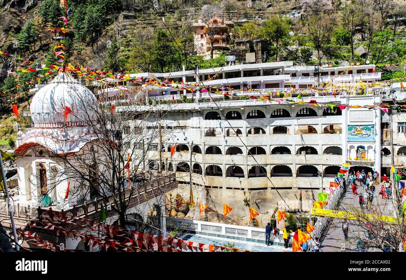 Seek Blessings at Gurudwara Shri Manikaran Sahib - Image 1