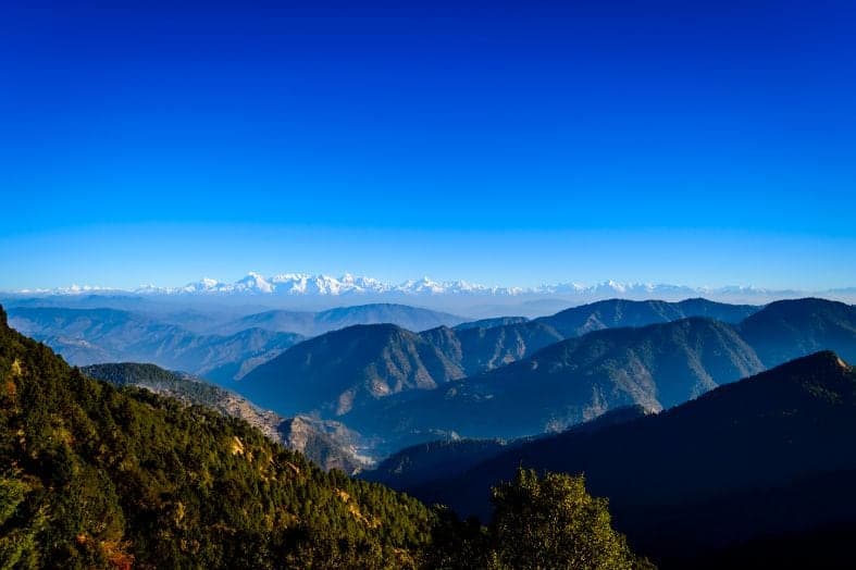 Trek to the Snow Viewpoint - Image 1