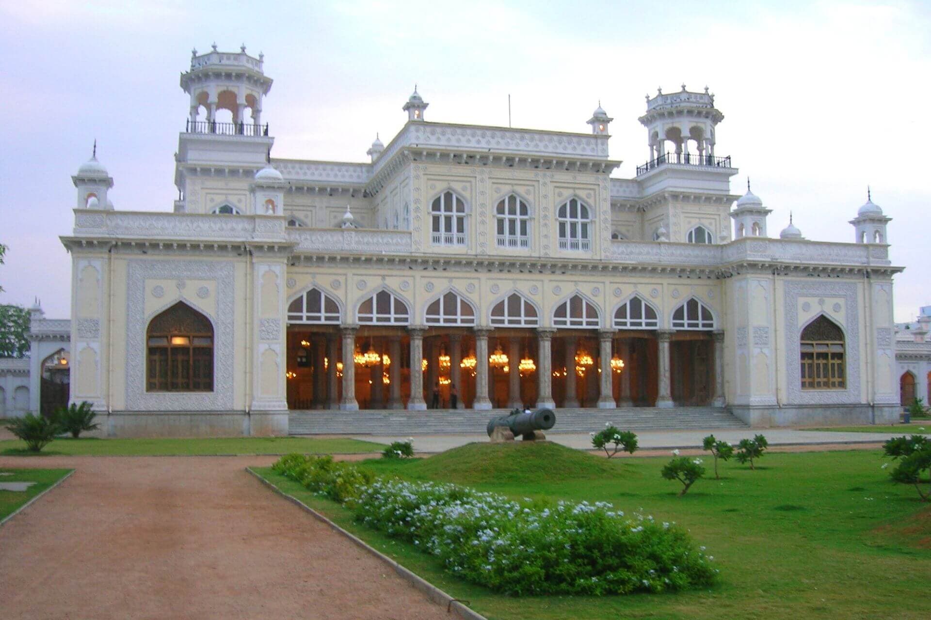 Chowmahalla Palace - Image 1